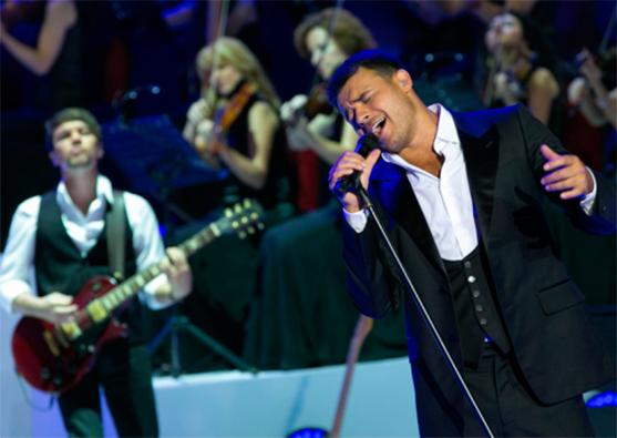 Məşhur azərbaycanlı ifaçı-bəstəkar EMİNin konserti - Foto 7